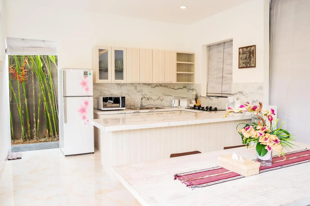 Villa Bunga-Bunga Kecil C Seminyak  Indonesia
