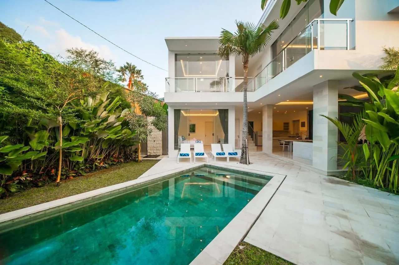 Villa Bunga-Bunga Kecil C Seminyak